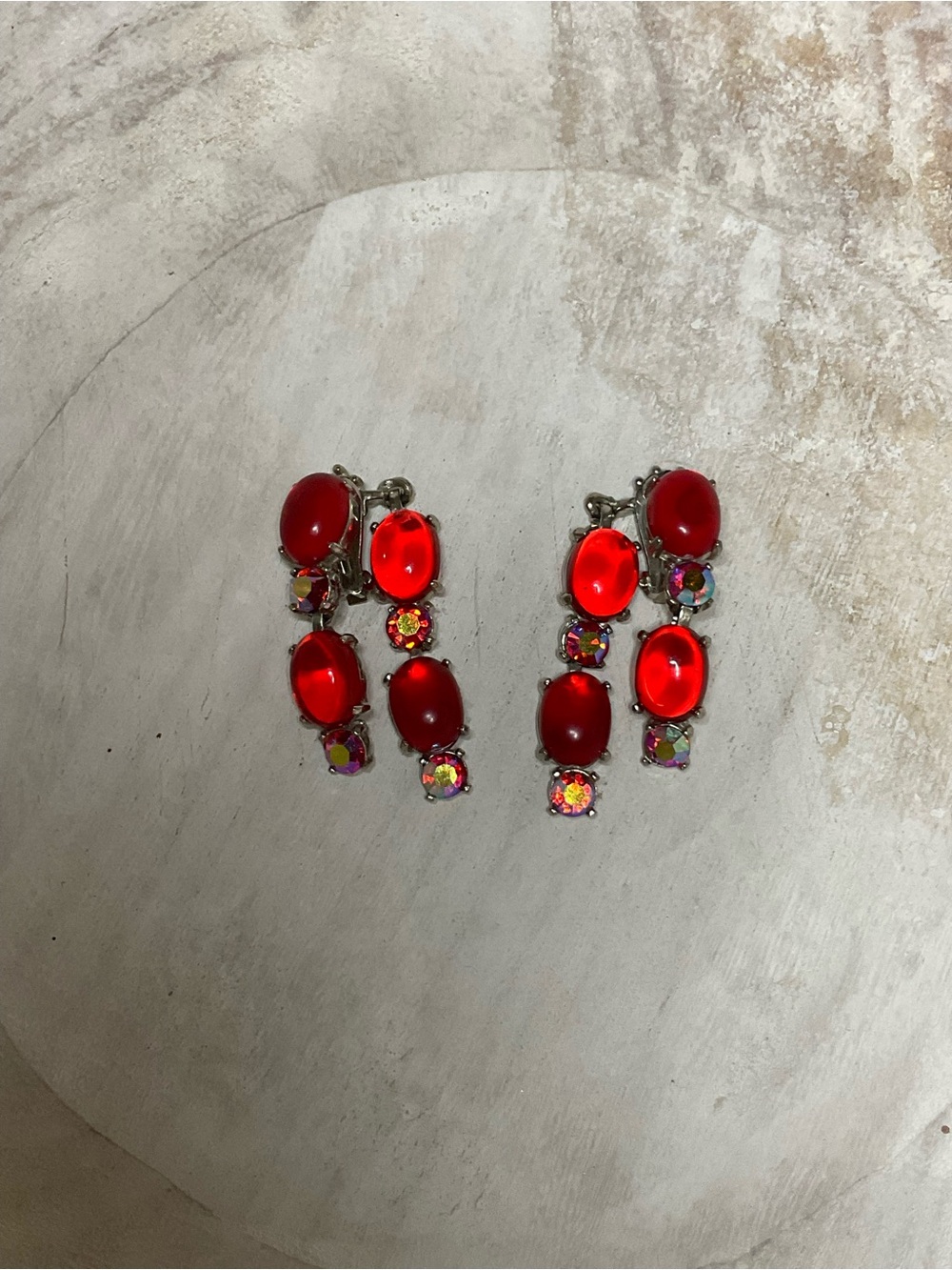1950s Signed Selro Red Cabochon Statement Earrings - Picture 7 of 8